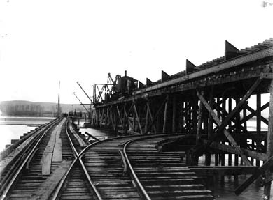 View Showing Turnout to Pier 3a